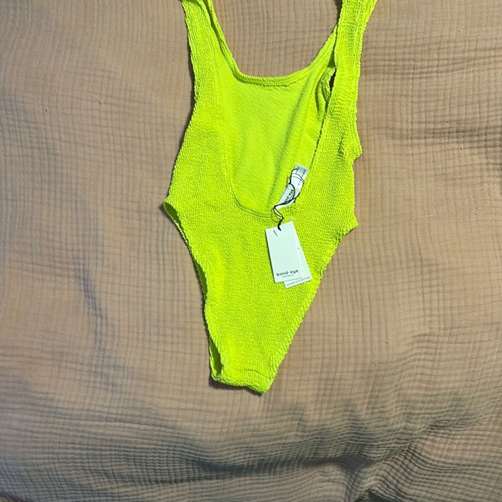 bond-eye Green Swimsuit